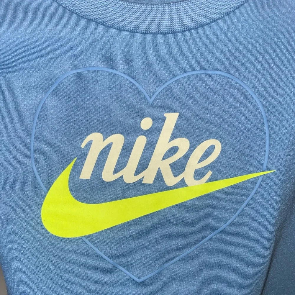 Nike nwt cute
